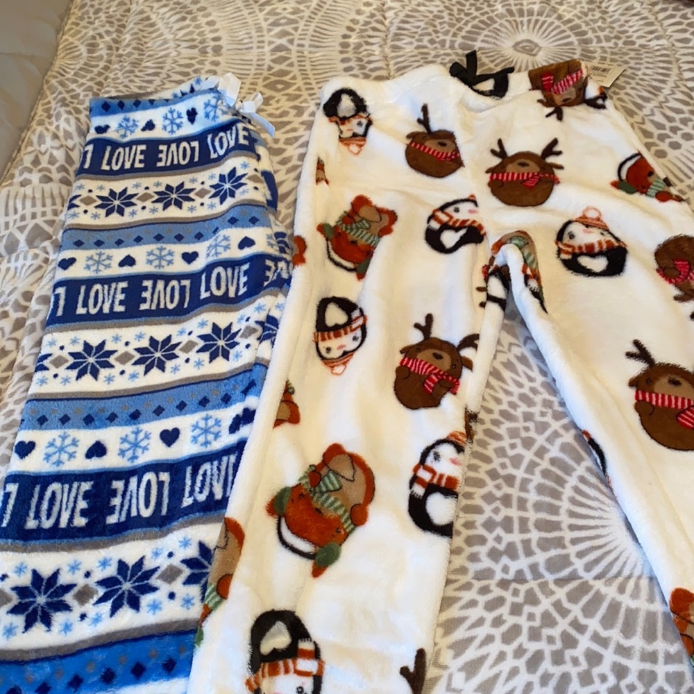 Holiday pajamas bottoms